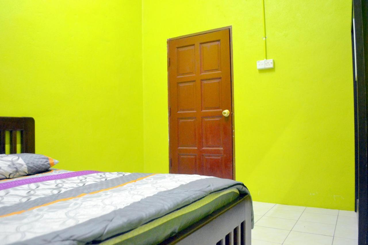 Homestay Jertih Besut Terengganu Bagian luar foto