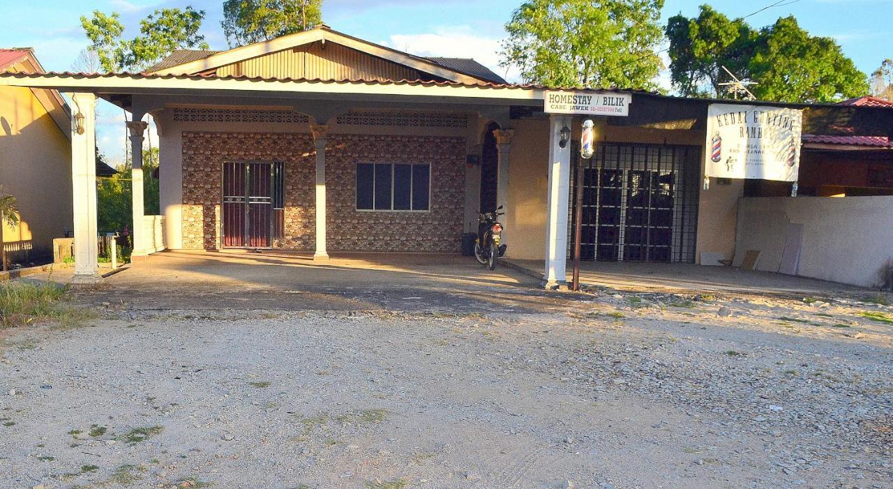 Homestay Jertih Besut Terengganu Bagian luar foto